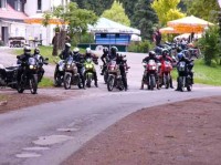 qom18 