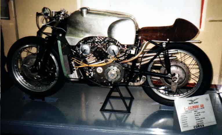 Moto Guzzi's legend&auml;re 8-Zylinder-Rennmaschine